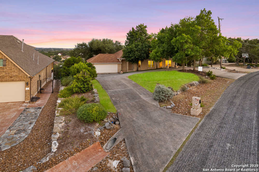 25819 Whata View