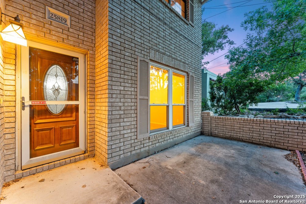 25819 Whata View