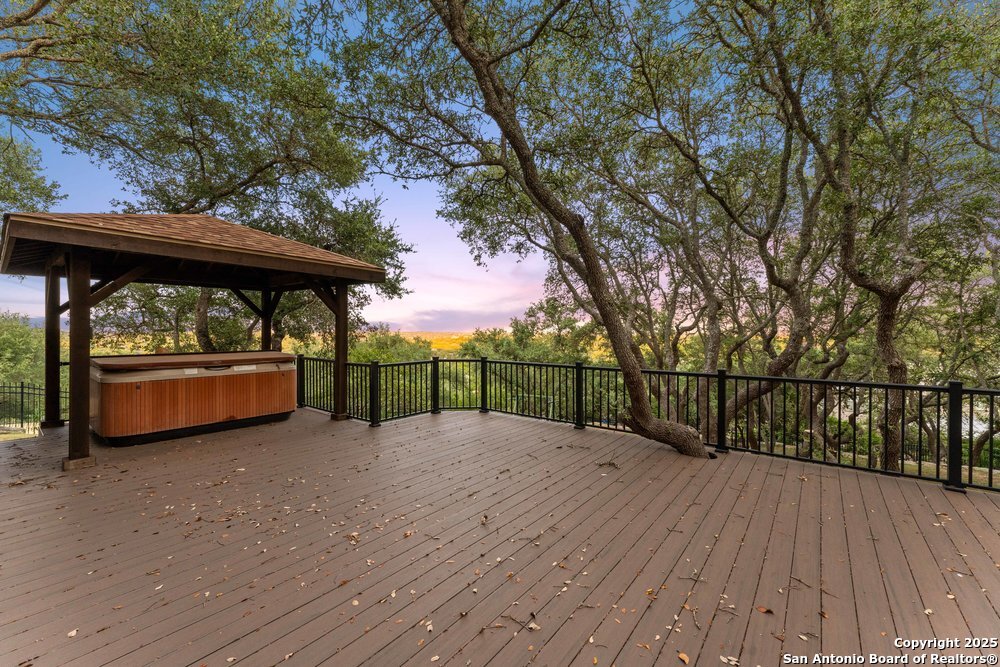 25819 Whata View