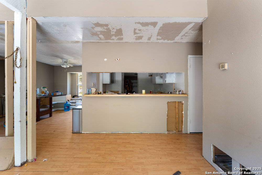 11542 Woollcott