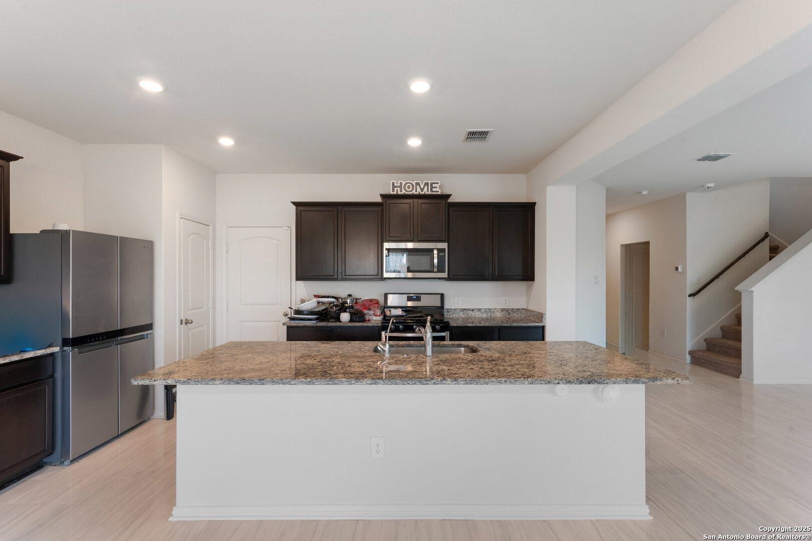 15231 Harbor Landing