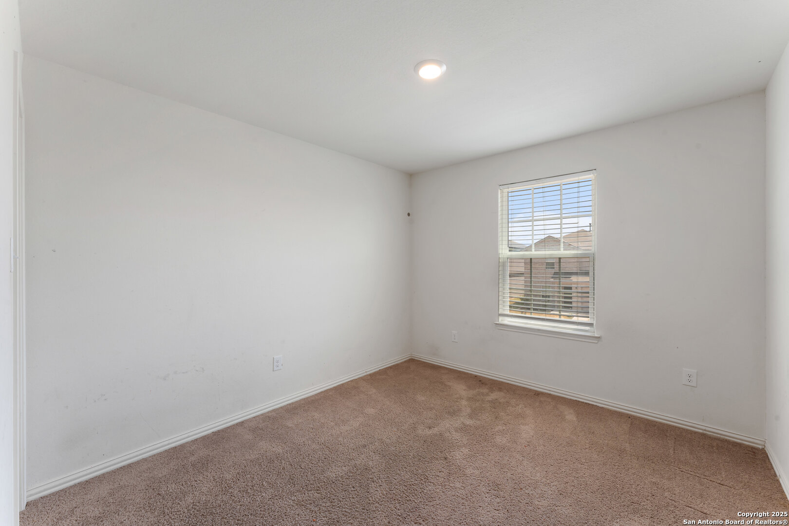 15231 Harbor Landing