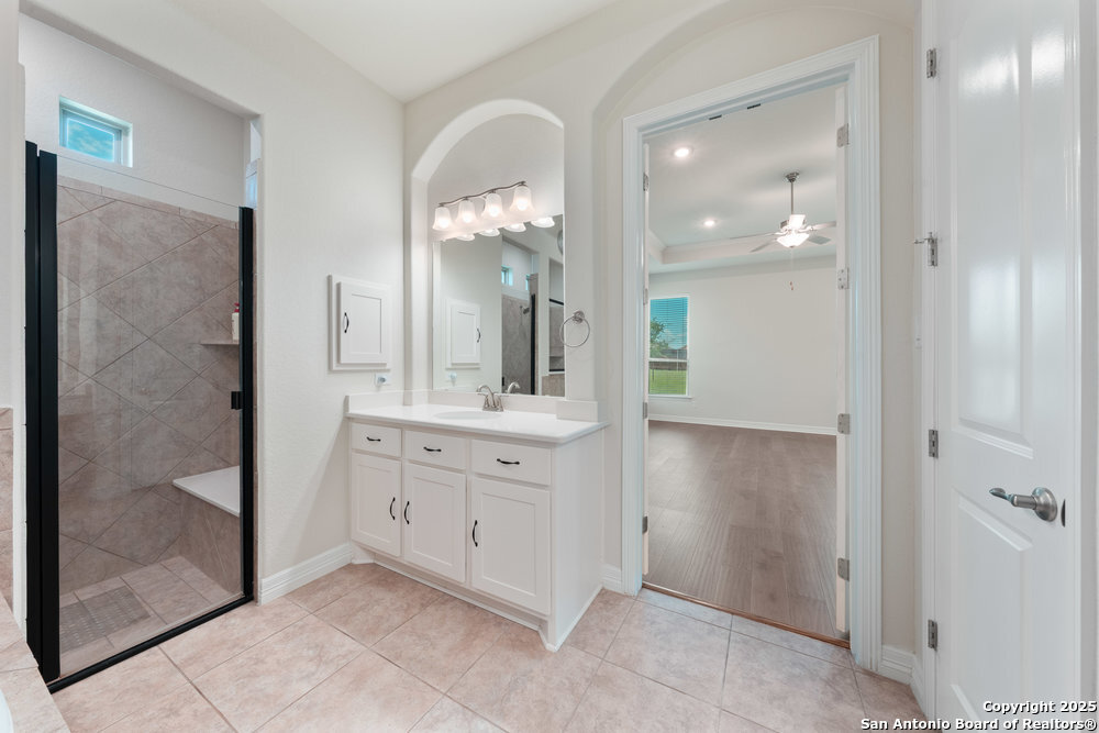 10472 Gage Park