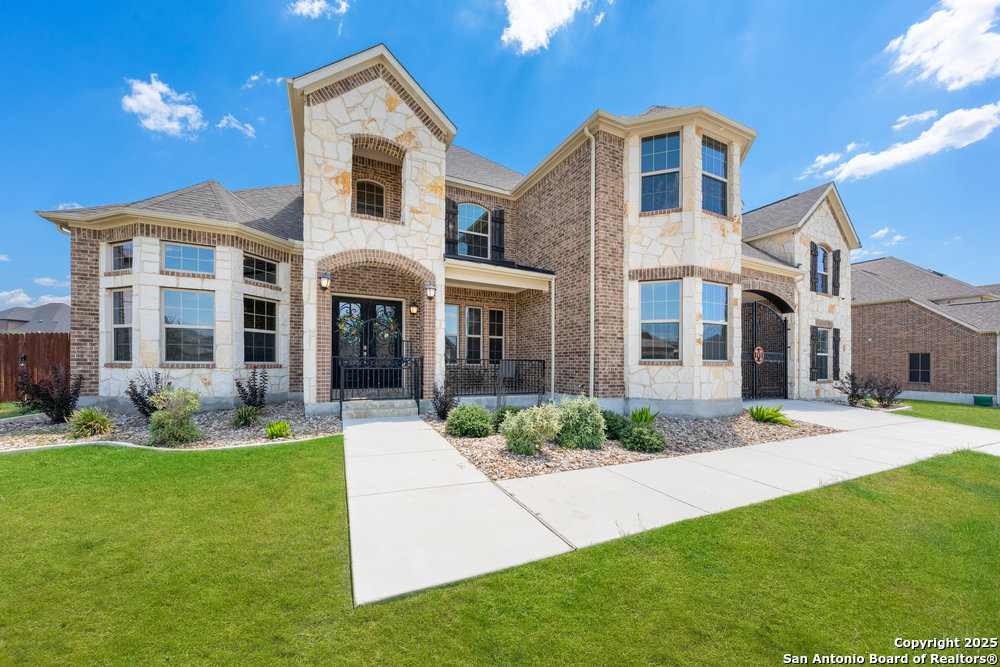 10472 Gage Park