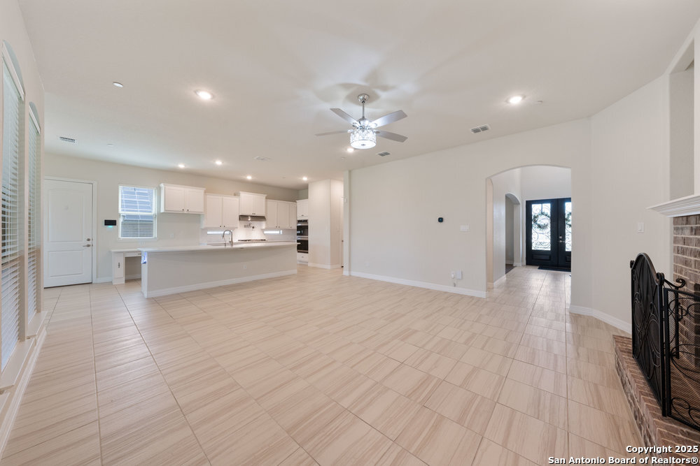 10472 Gage Park