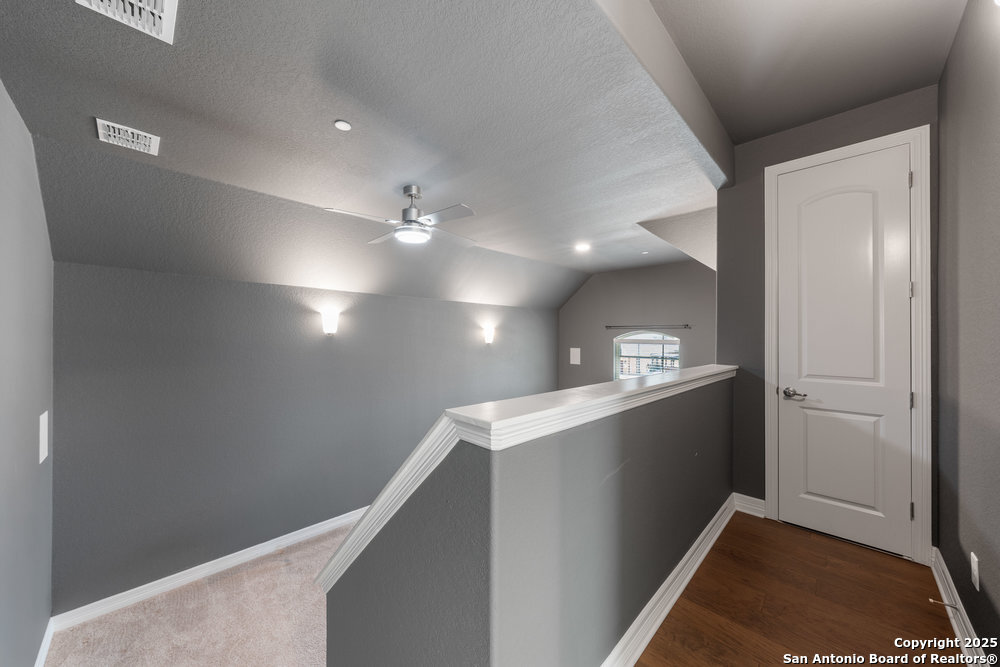 10472 Gage Park