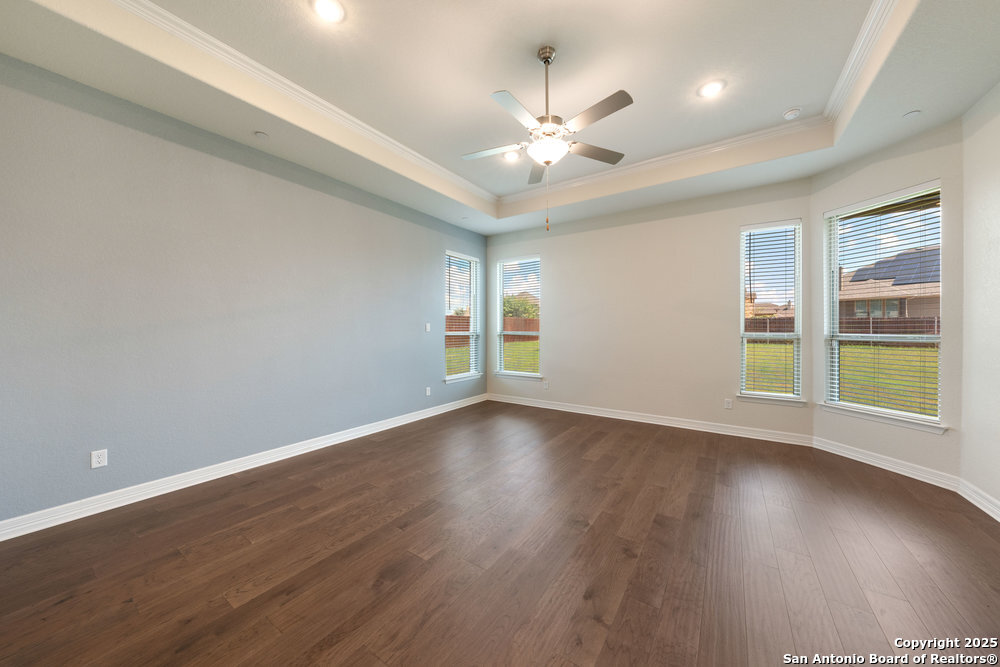 10472 Gage Park