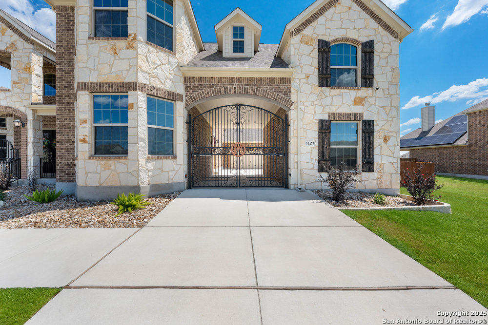 10472 Gage Park