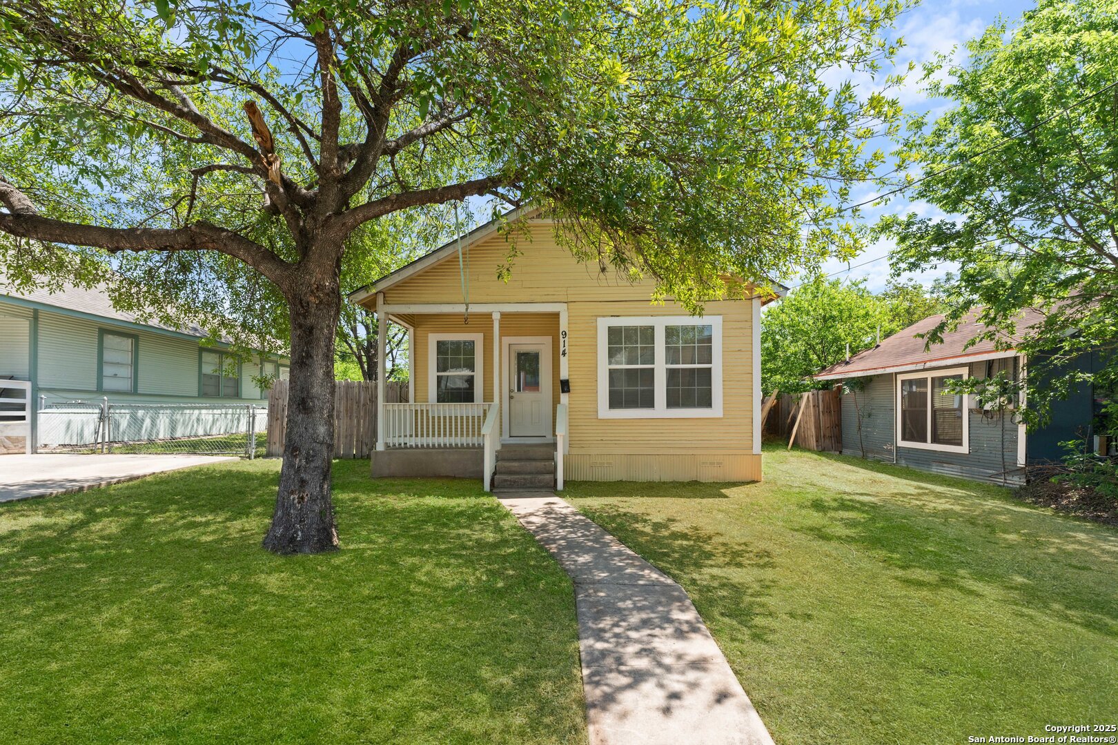 914 Piedmont Avenue