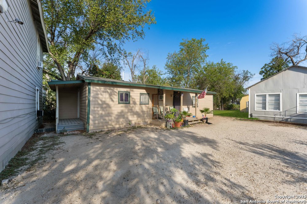 403 Terrell Ave