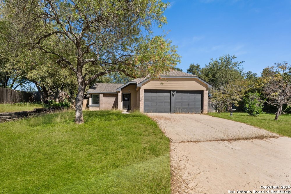 9511 Deerbrook
