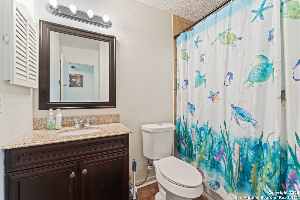 5936 Misty Glen