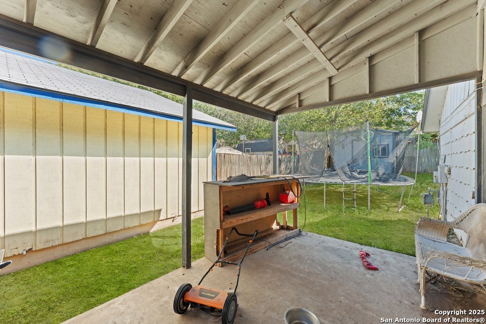 5936 Misty Glen
