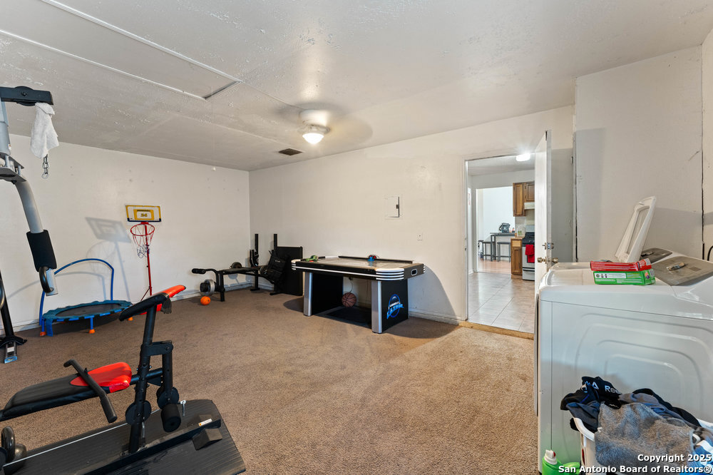 5936 Misty Glen