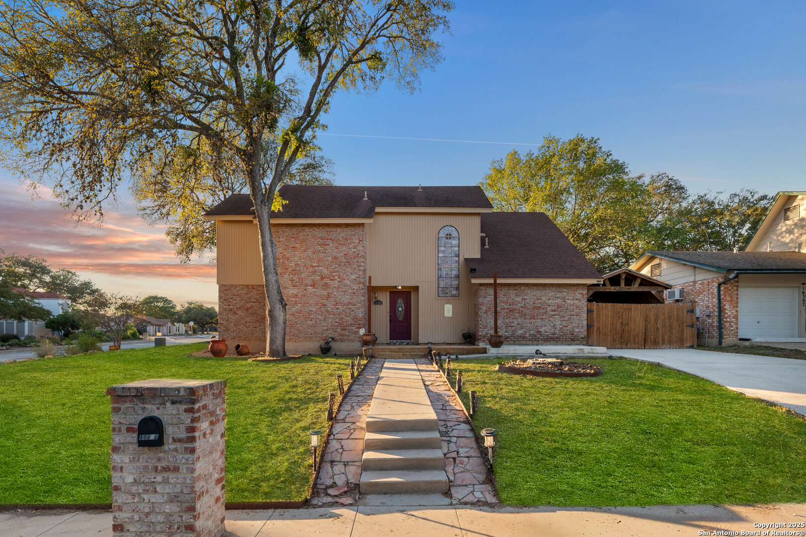 16303 Quail Path