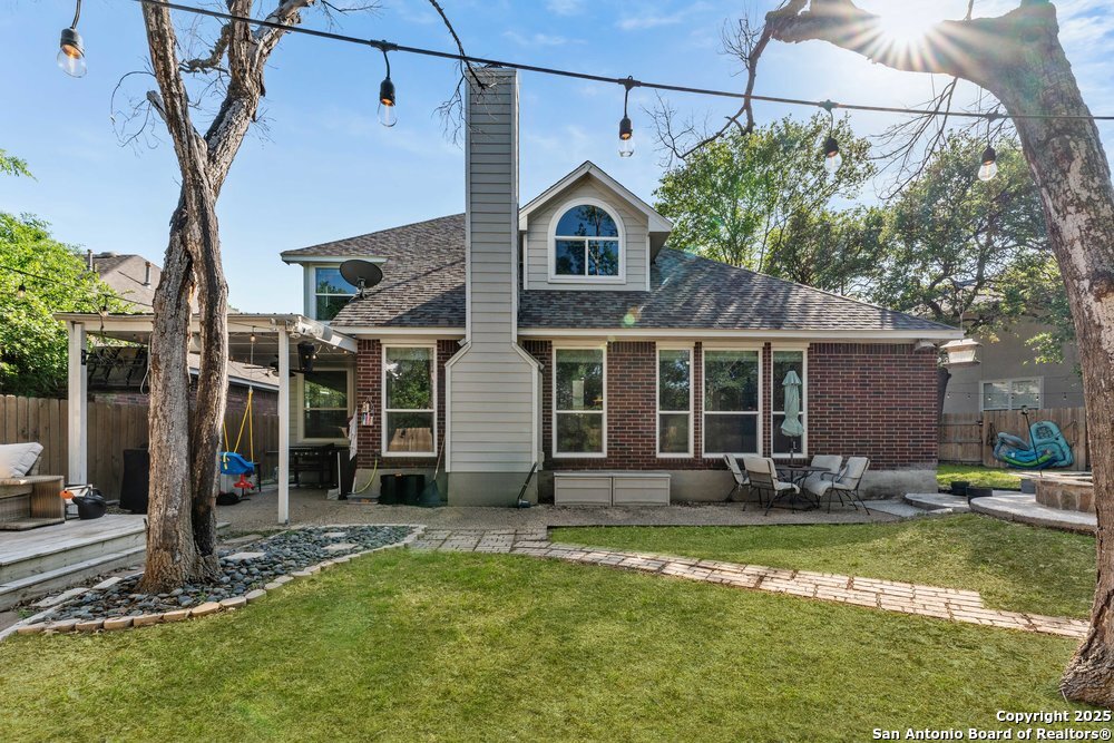 2047 THICKET TRAIL DR