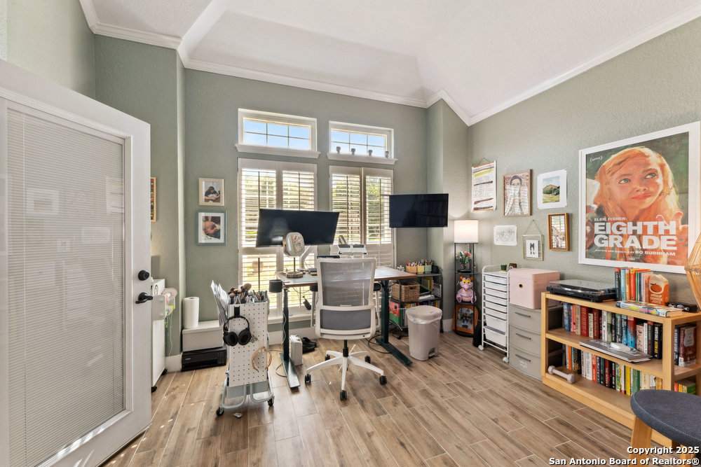 2047 THICKET TRAIL DR