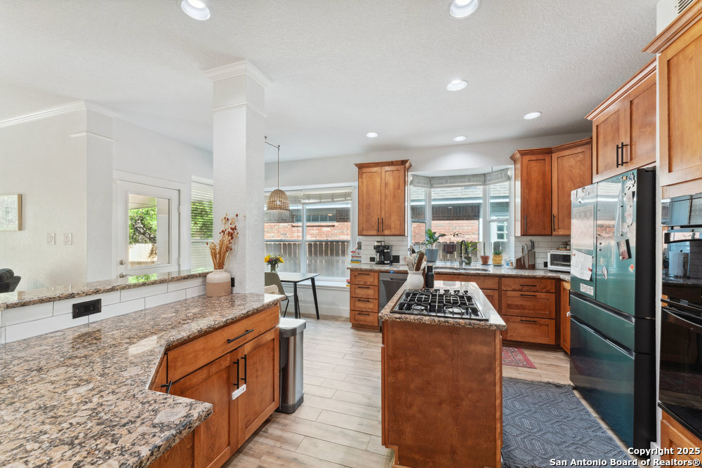 2047 THICKET TRAIL DR