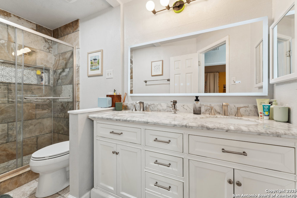 2047 THICKET TRAIL DR