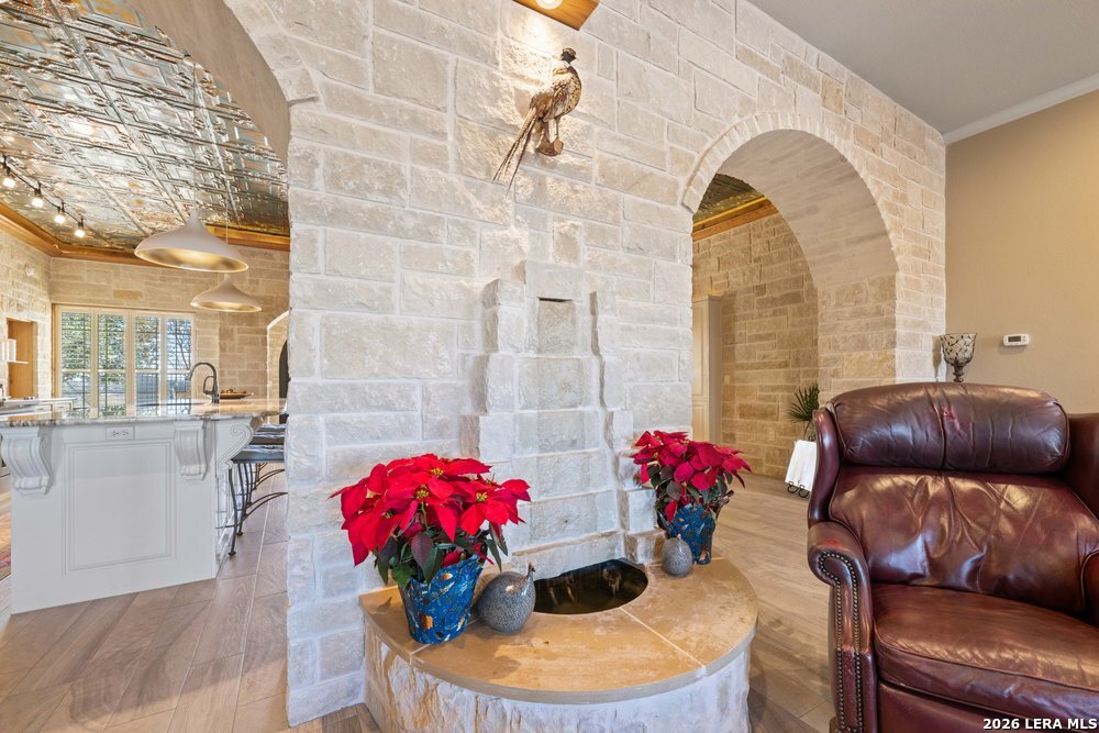 1694 County Road 102