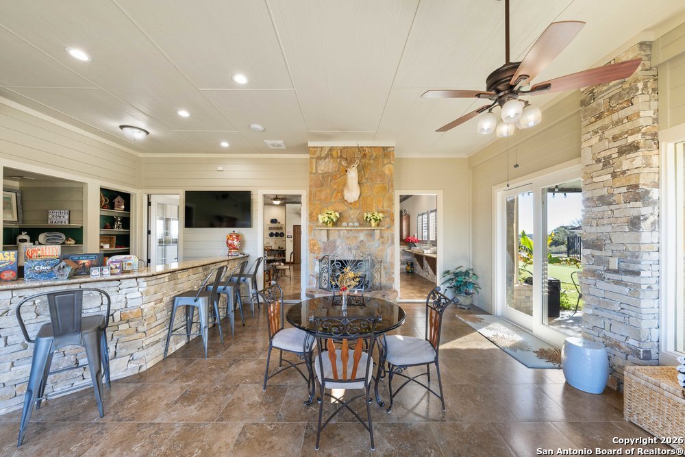 1694 County Road 102