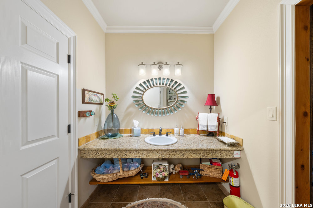 1694 County Road 102