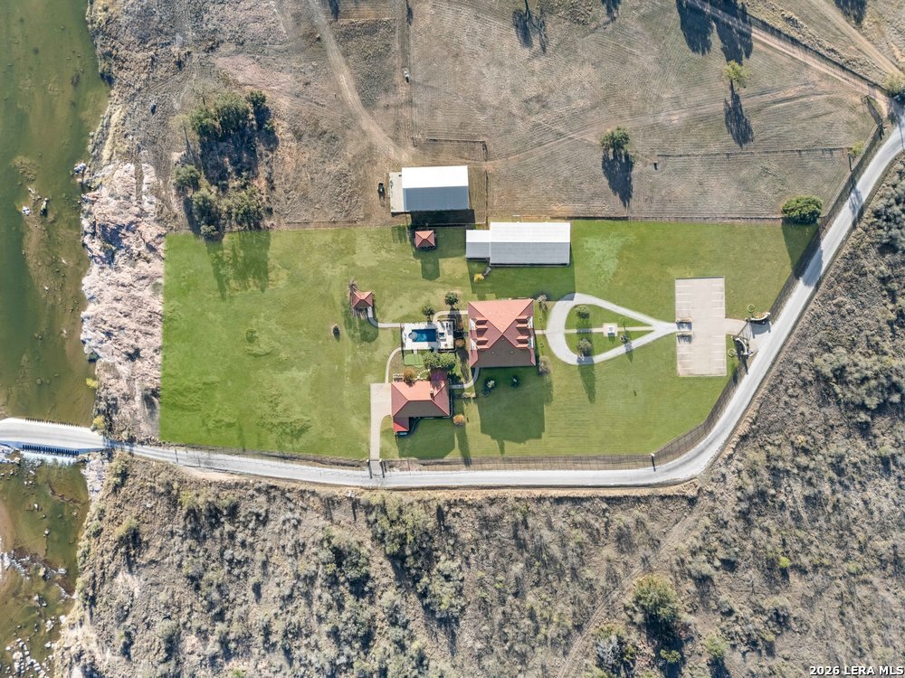 1694 County Road 102