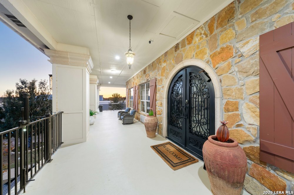 1694 County Road 102