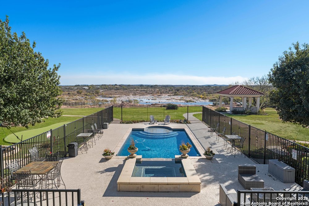 1694 County Road 102