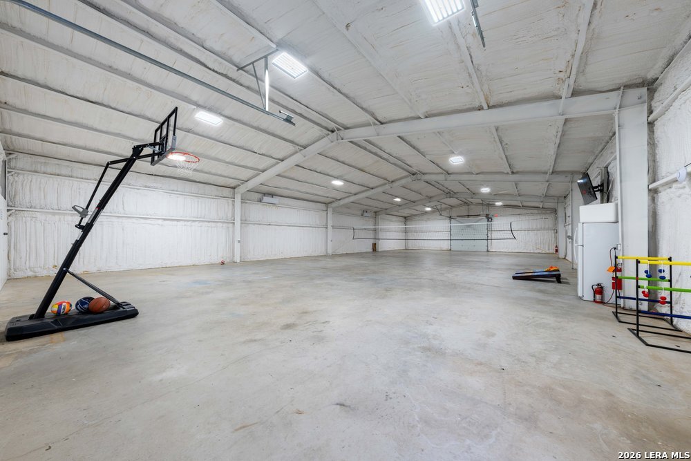 1694 County Road 102