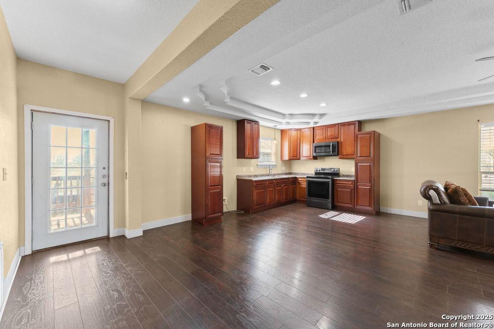 2930 Shane Rd