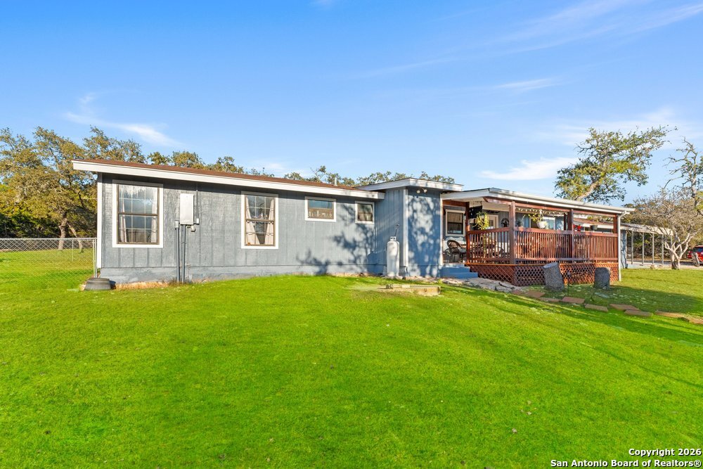 277 W Bear Springs