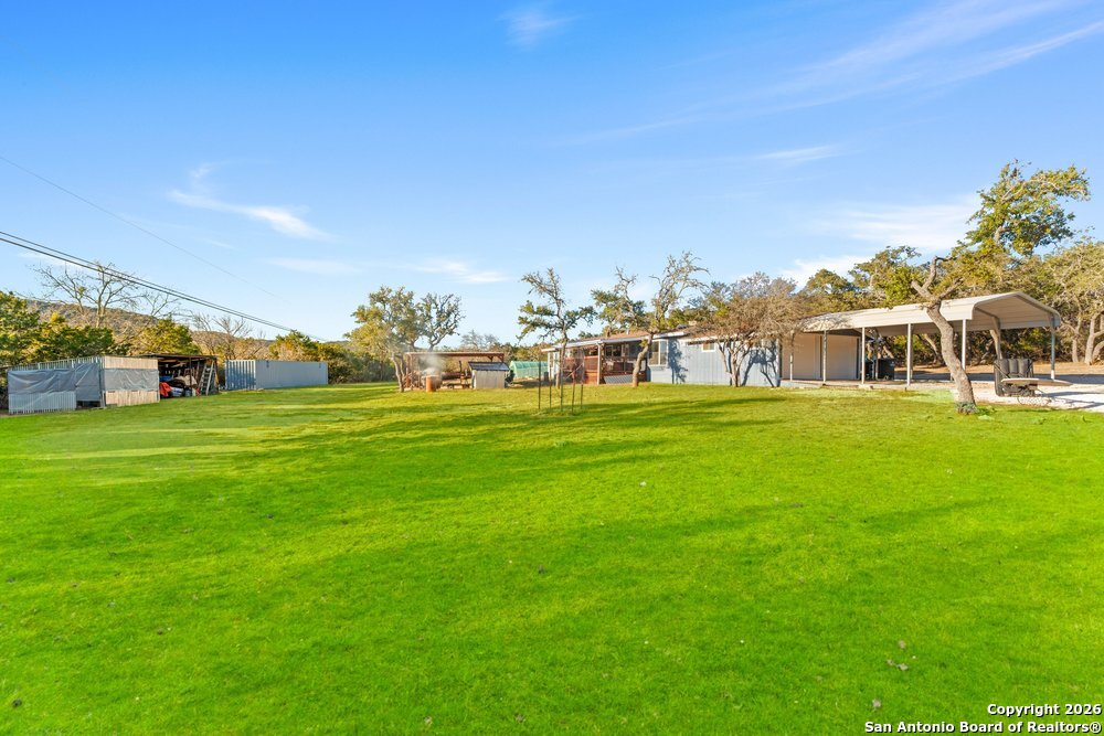 277 W Bear Springs