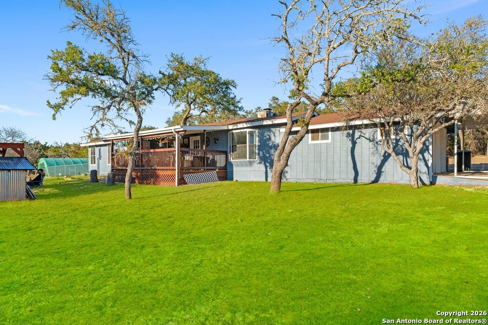 277 W Bear Springs