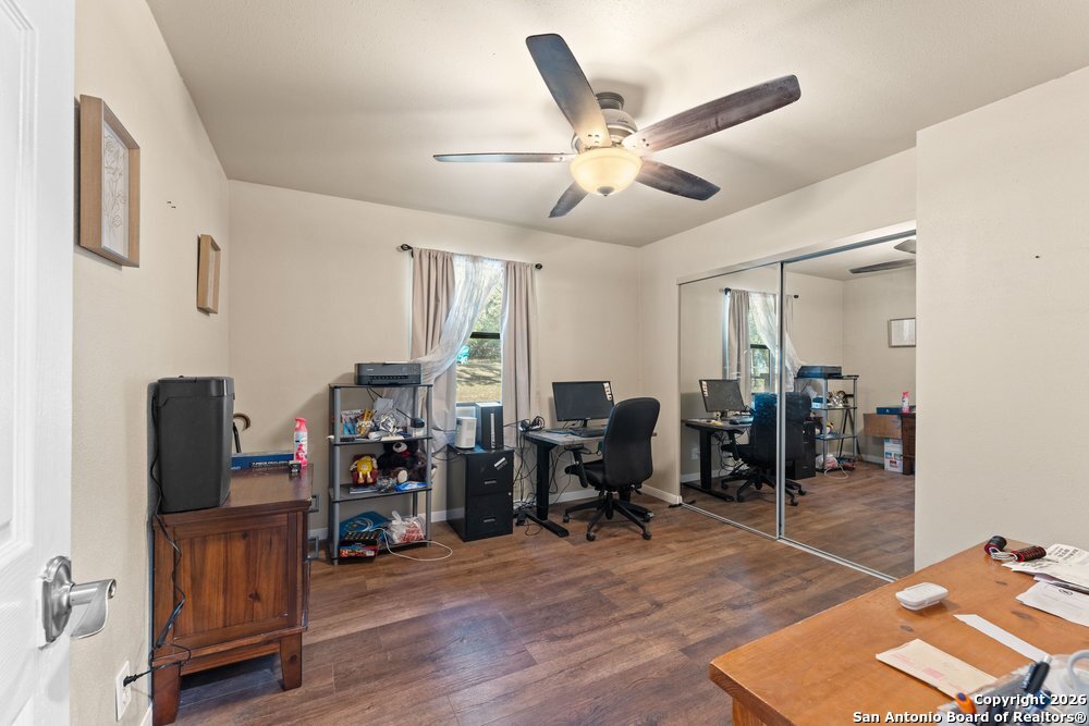 277 W Bear Springs