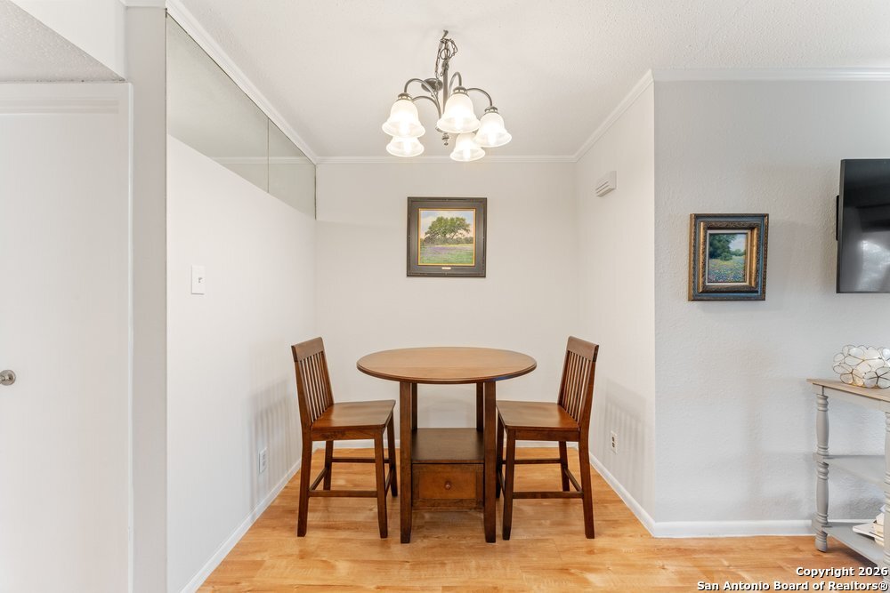 2300 Nacogdoches 210C