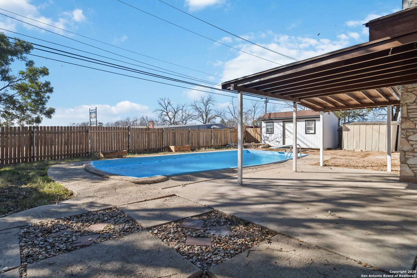 5202 Linda Colonia