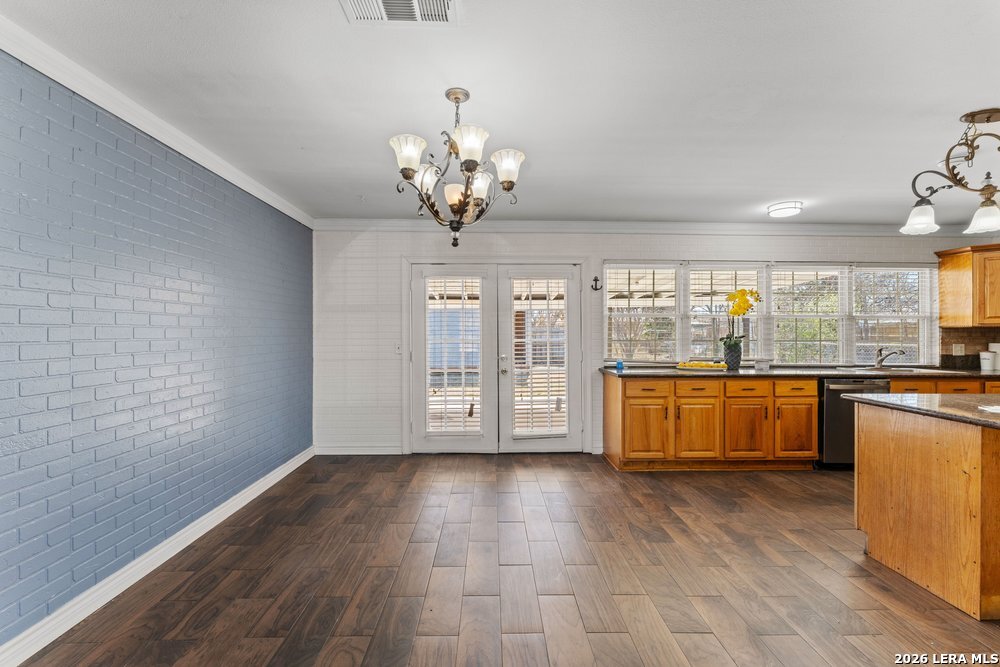 8610 Bravo Valley St