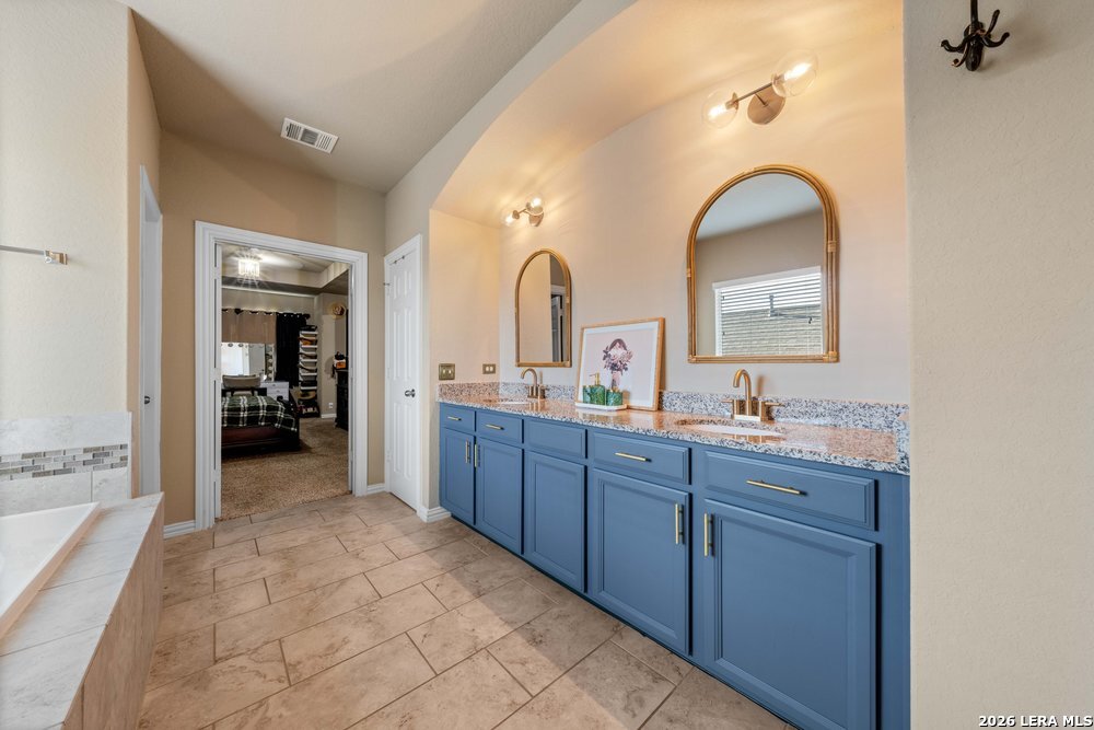 25737 Two Springs