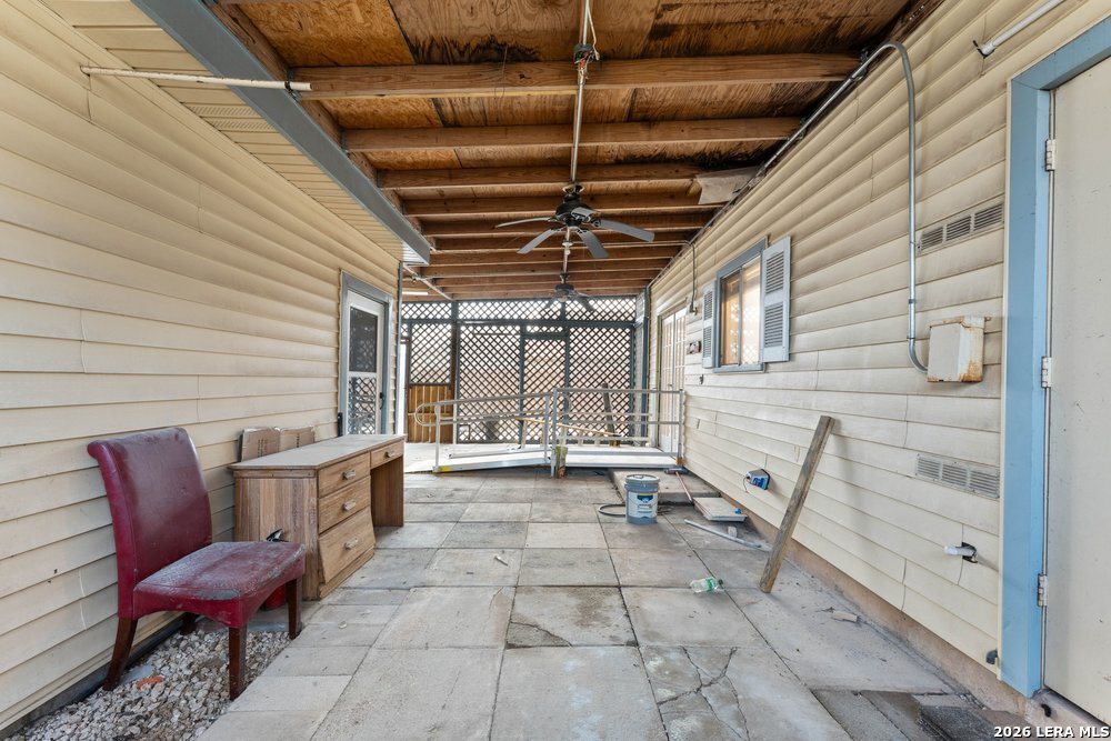 805 Garden Meadow Dr