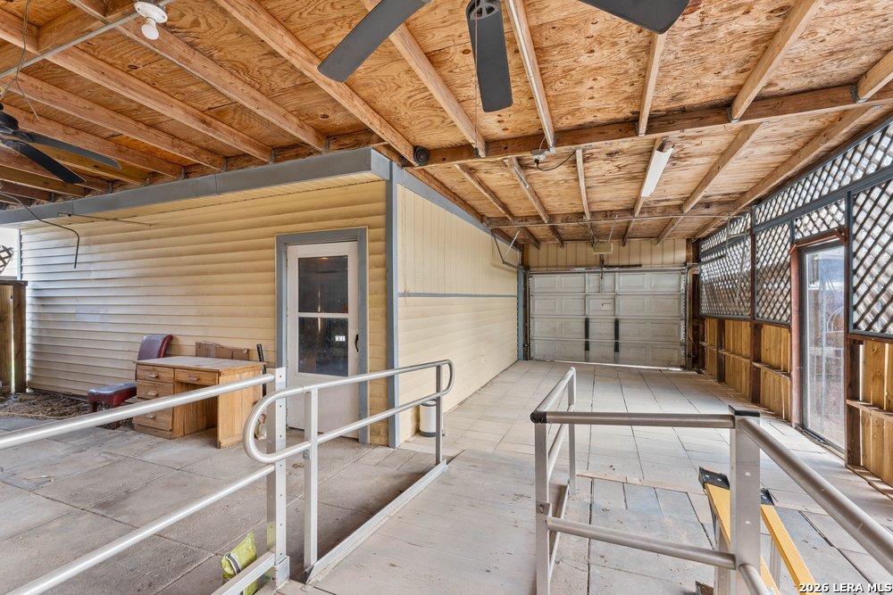 805 Garden Meadow Dr