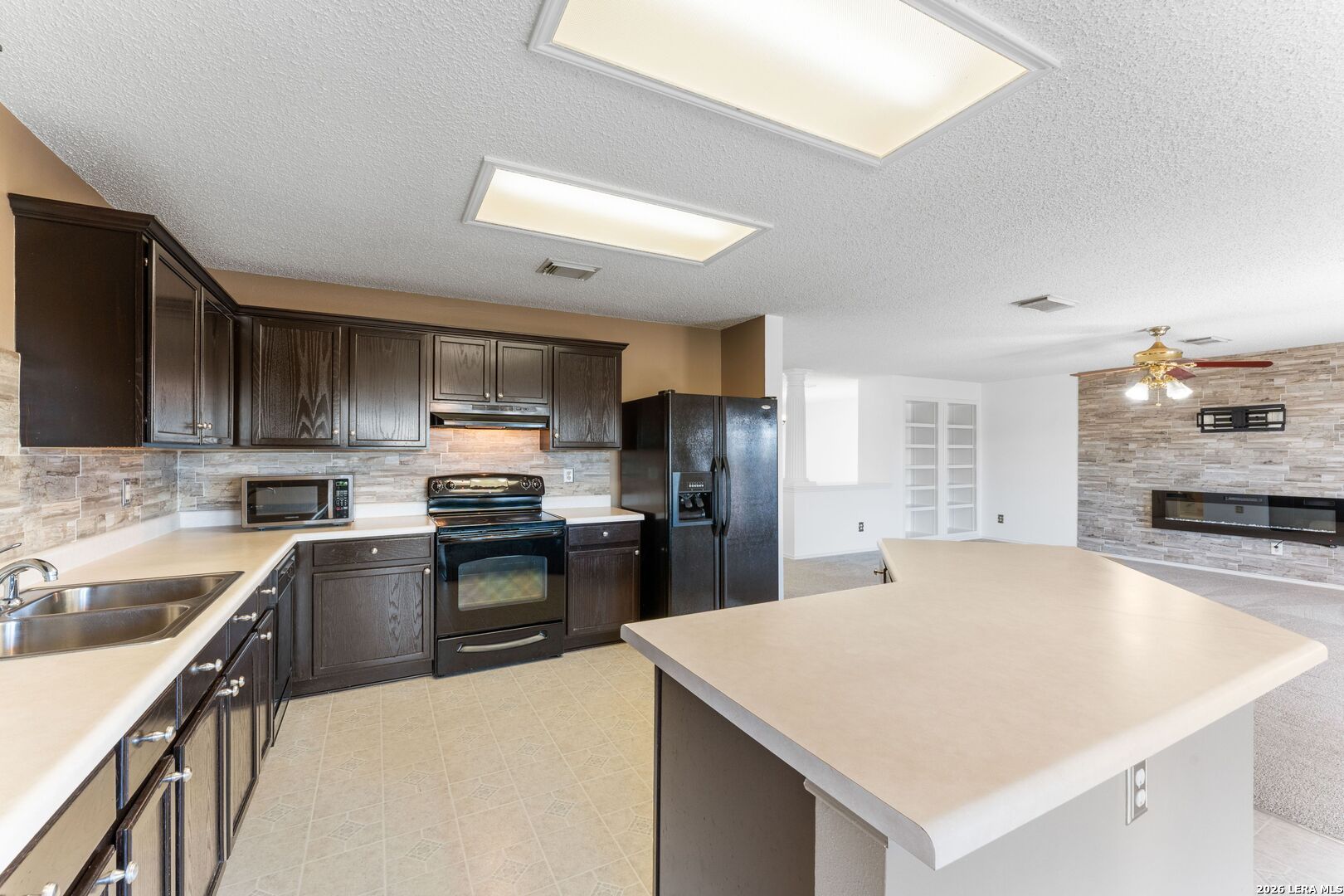 1632 Willow Top