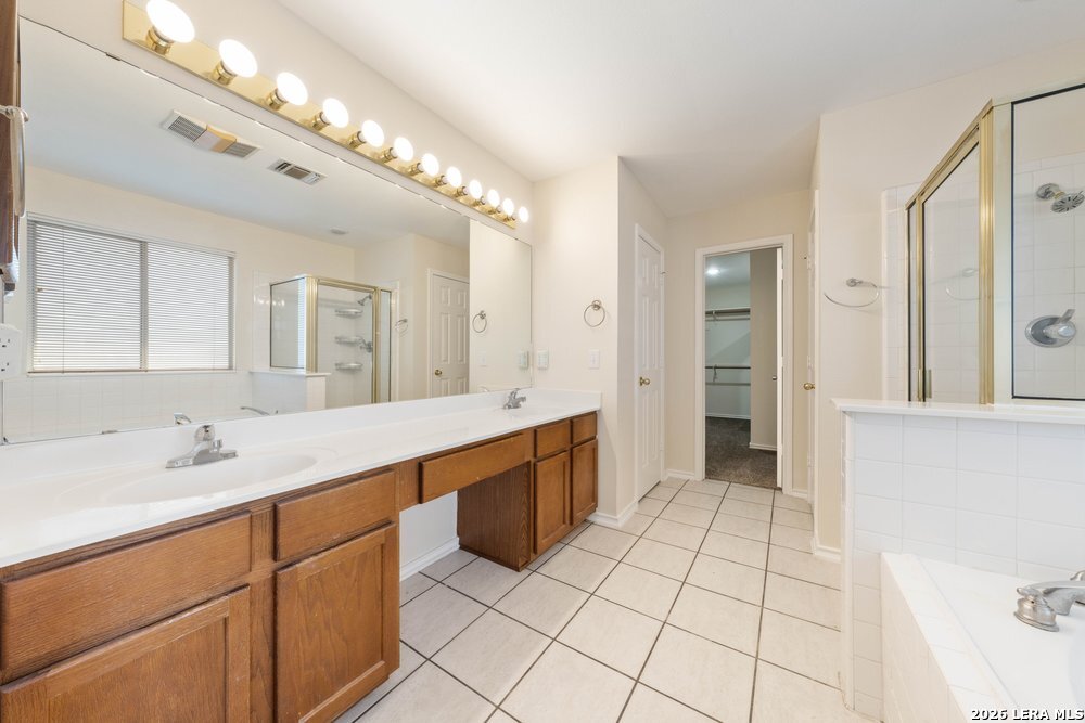 12319 STABLE ROAD DR