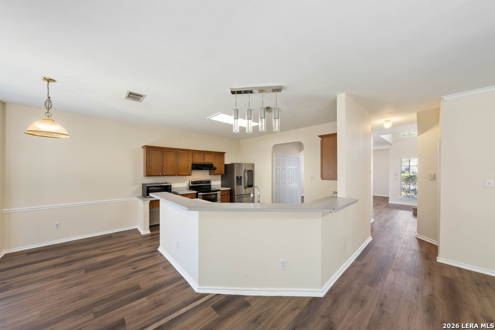 12319 STABLE ROAD DR