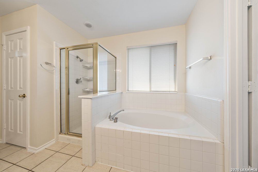 12319 STABLE ROAD DR