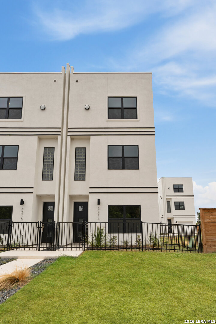 3214 N Elmendorf and 1735 Grammercy #201/301/302