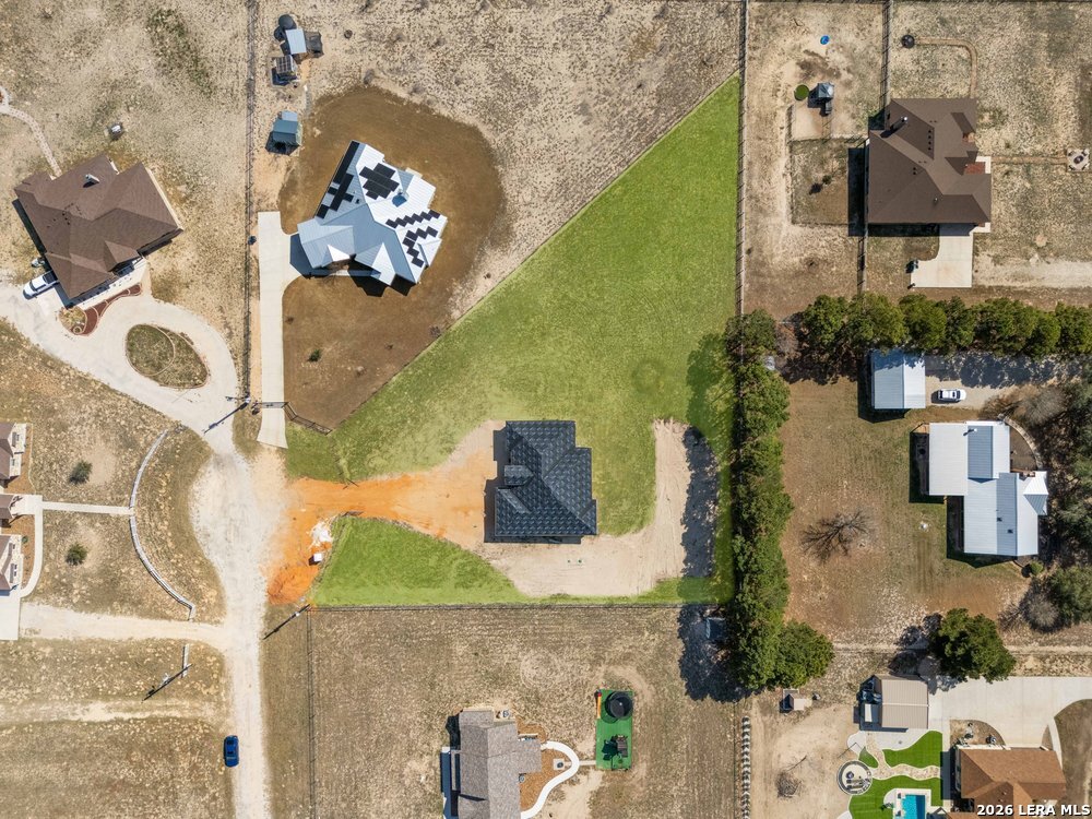 314 Honeysuckle Ln