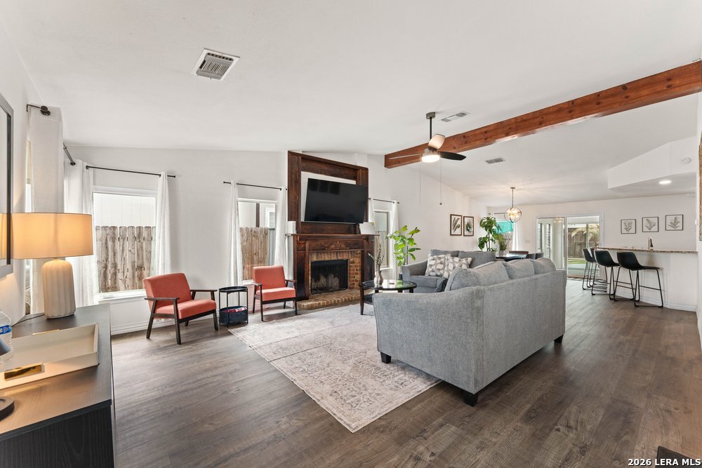 3314 Tree Grove Dr