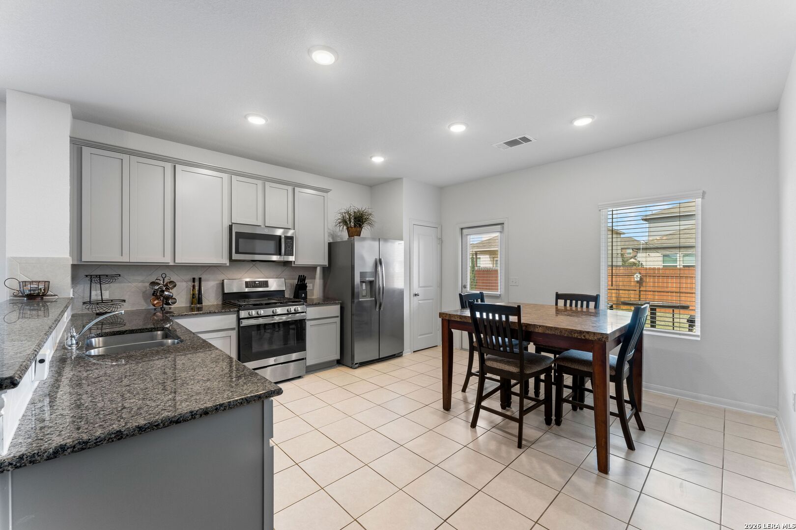 6708 Golden Bough Lane