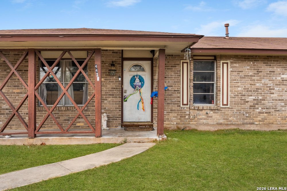 4435 Clear Spring Dr